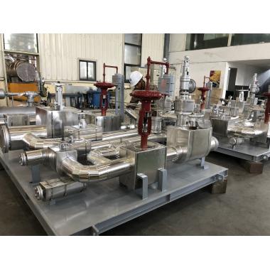 Steam ejector, steam seal insulation layer and hood
