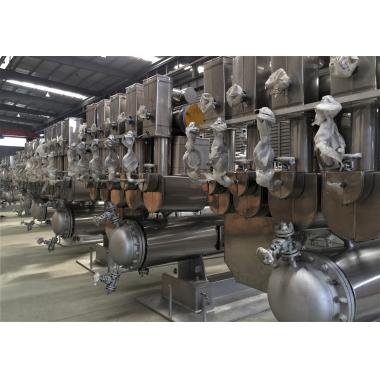 Steam ejector, steam seal insulation layer and hood