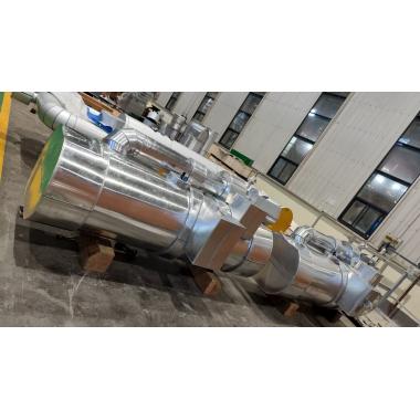 Metal pipe sleeve